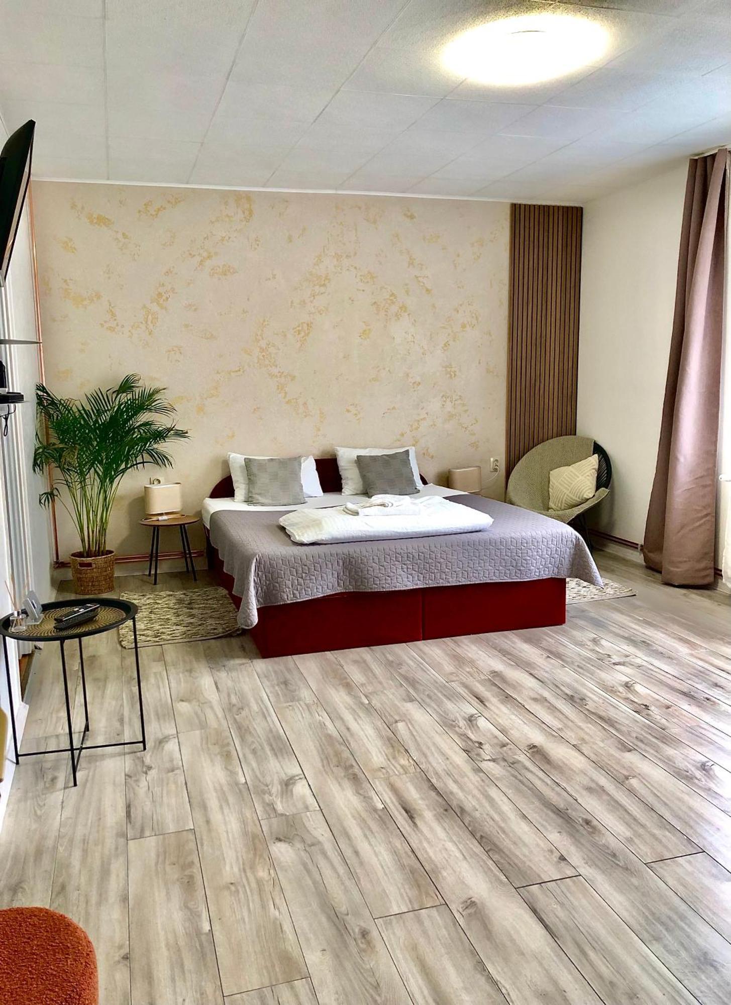 Villa Aura Hévíz Εξωτερικό φωτογραφία